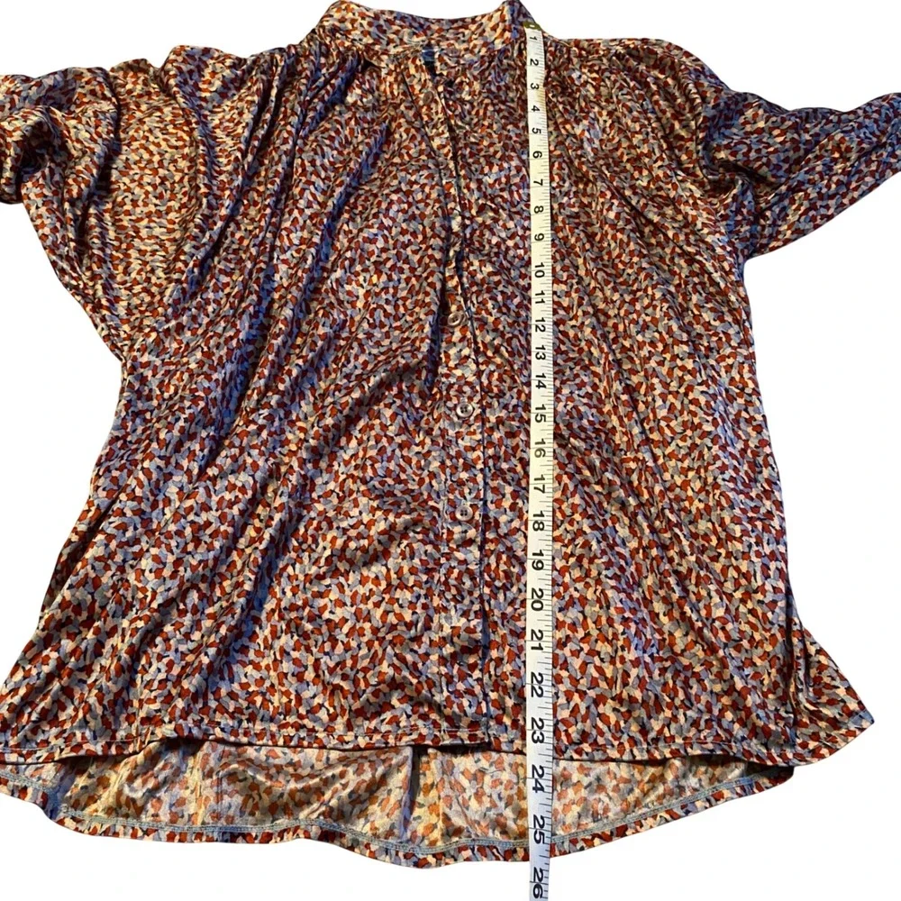 Hukad Sportswear Vintage Abstract Print Button Up Blouse Women's‎ Size Medium